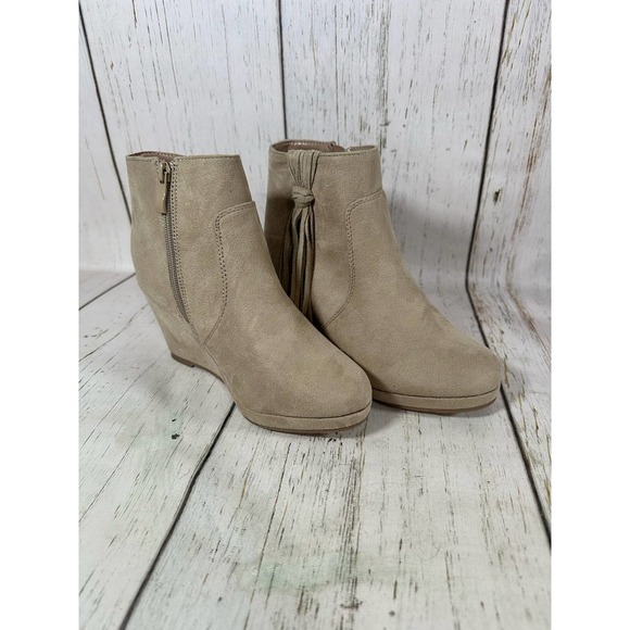 Journee Collection JC women's Ella wedge ankle boots side zip stone size 6 - Picture 2 of 5